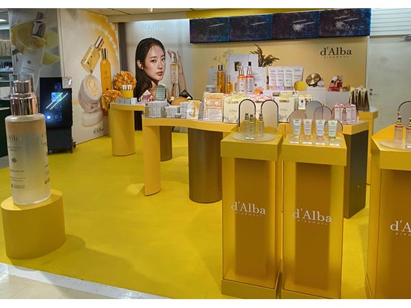 『ｄ’Alba（ダルバ）』POP UP