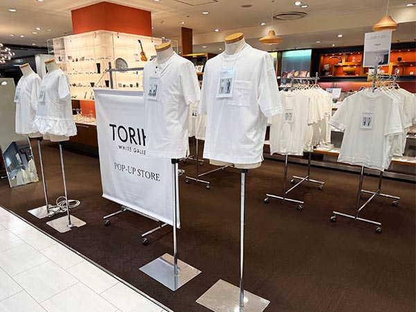 TORIHS(トリス) POP UP STORE