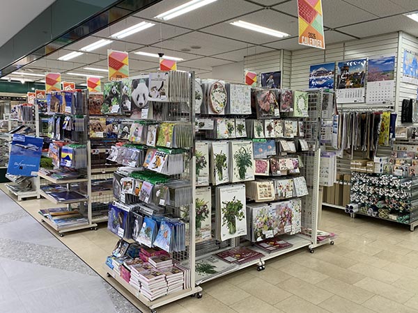 カレンダー担当者に聞きました！人気･おすすめカレンダー【11F】